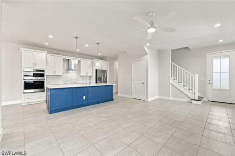 13013 Pembroke Dr, Naples FL - photo 7 of 33