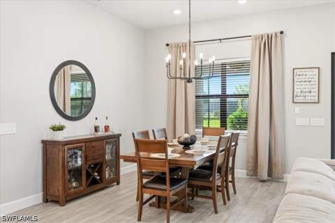 9831 Everglades Dr, Naples FL - photo 12 of 41