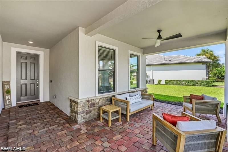 4 bedroom SingleFamilyResidence at 9831 Everglades Dr, Greyhawk At Golf Club Of The Everglades, Naples — photo 5