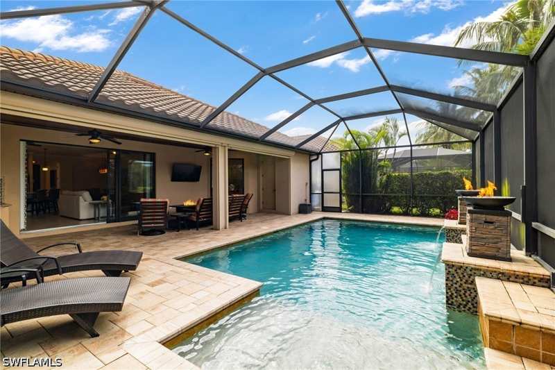2 bedroom SingleFamilyResidence at 28522 Westmeath Ct, Bonita National Golf And Country Club, Bonita Springs — photo 1