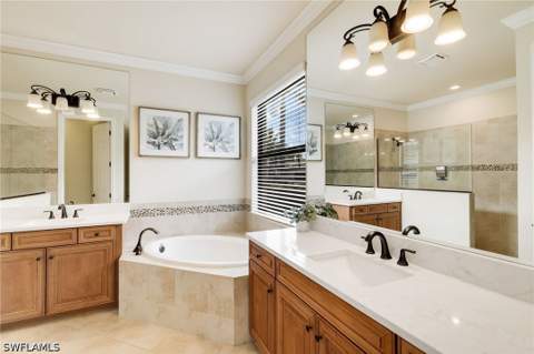 28522 Westmeath Ct, Bonita Springs FL - photo 21 of 50