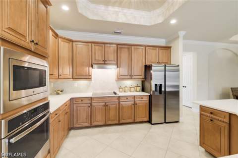 28522 Westmeath Ct, Bonita Springs FL - photo 8 of 50
