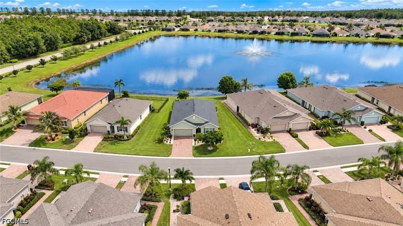 4 bedroom SingleFamilyResidence at 20076 Fiddlewood Ave, Magnolia Landing, North Fort Myers — photo 2