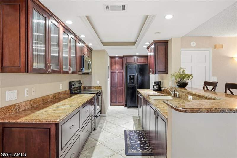 2 bedroom Condominium at 2600 Gulf Shore Blvd N 42, Spindrift Club, Naples — photo 5
