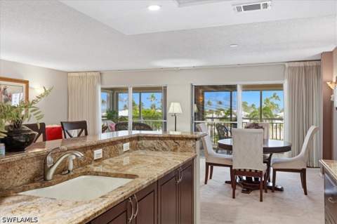 2600 Gulf Shore Blvd N 42, Naples FL - photo 6 of 27