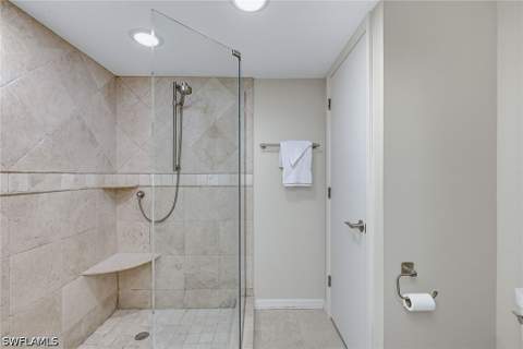 2348 Gulf Shore Blvd N 506, Naples FL - photo 17 of 43