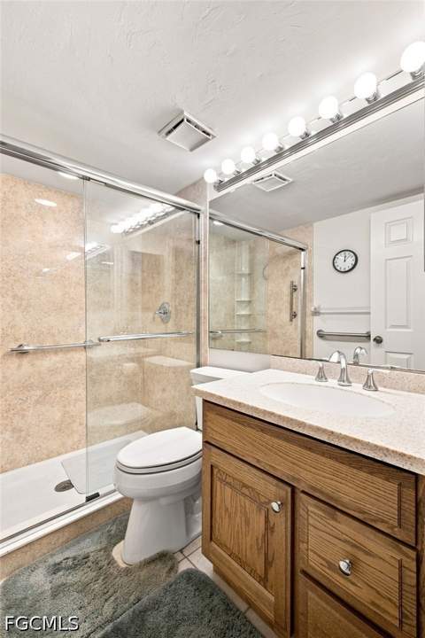 5585 Trailwinds Dr 324, Fort Myers FL - photo 15 of 31