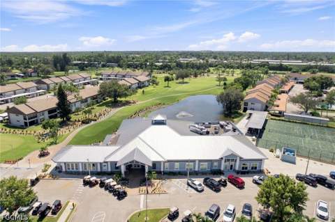5585 Trailwinds Dr 324, Fort Myers FL - photo 21 of 31