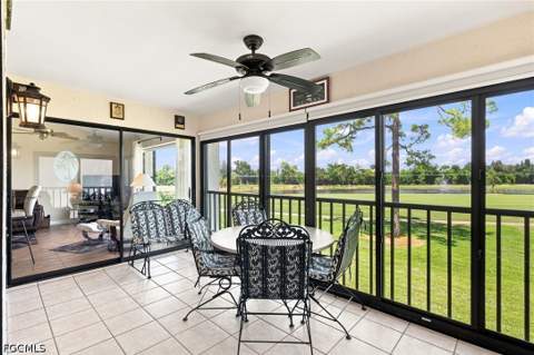 5585 Trailwinds Dr 324, Fort Myers FL - photo 9 of 31