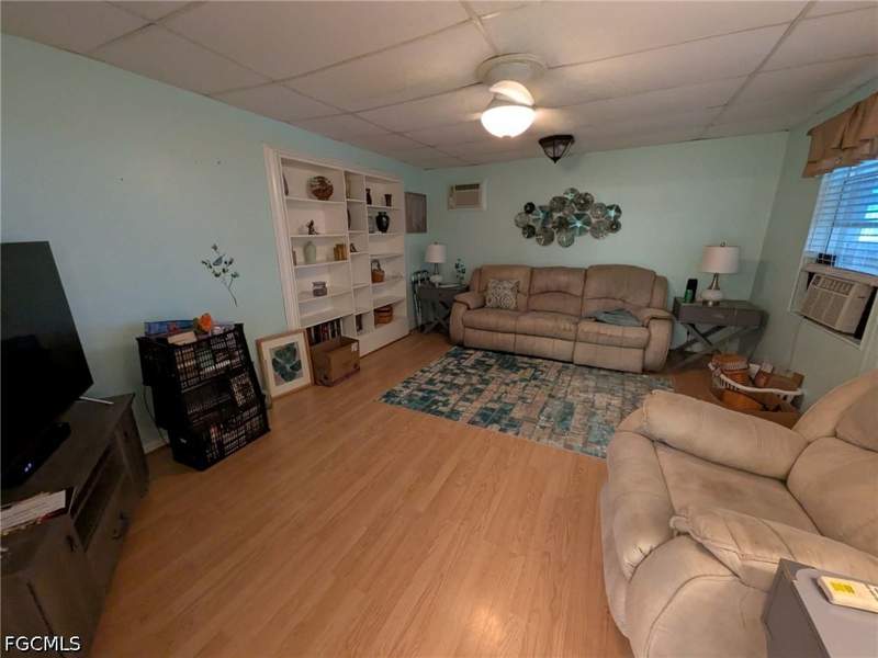 2 bedroom ManufacturedHome at 9033 Flamingo Cir, Tamiami Village, North Fort Myers — photo 5