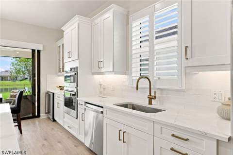 15638 Triesta Ln, Naples FL - photo 11 of 48