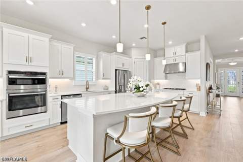 15638 Triesta Ln, Naples FL - photo 8 of 48