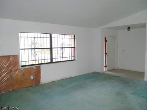1825 Fountain St, Fort Myers FL - photo 7 of 23