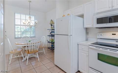 4017 Palm Tree Blvd 305, Cape Coral FL - photo 10 of 38