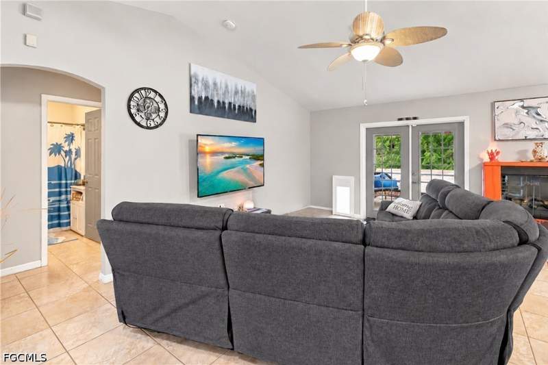 3 bedroom SingleFamilyResidence at 2703 E 8th St, Lehigh Acres, Lehigh Acres — photo 4