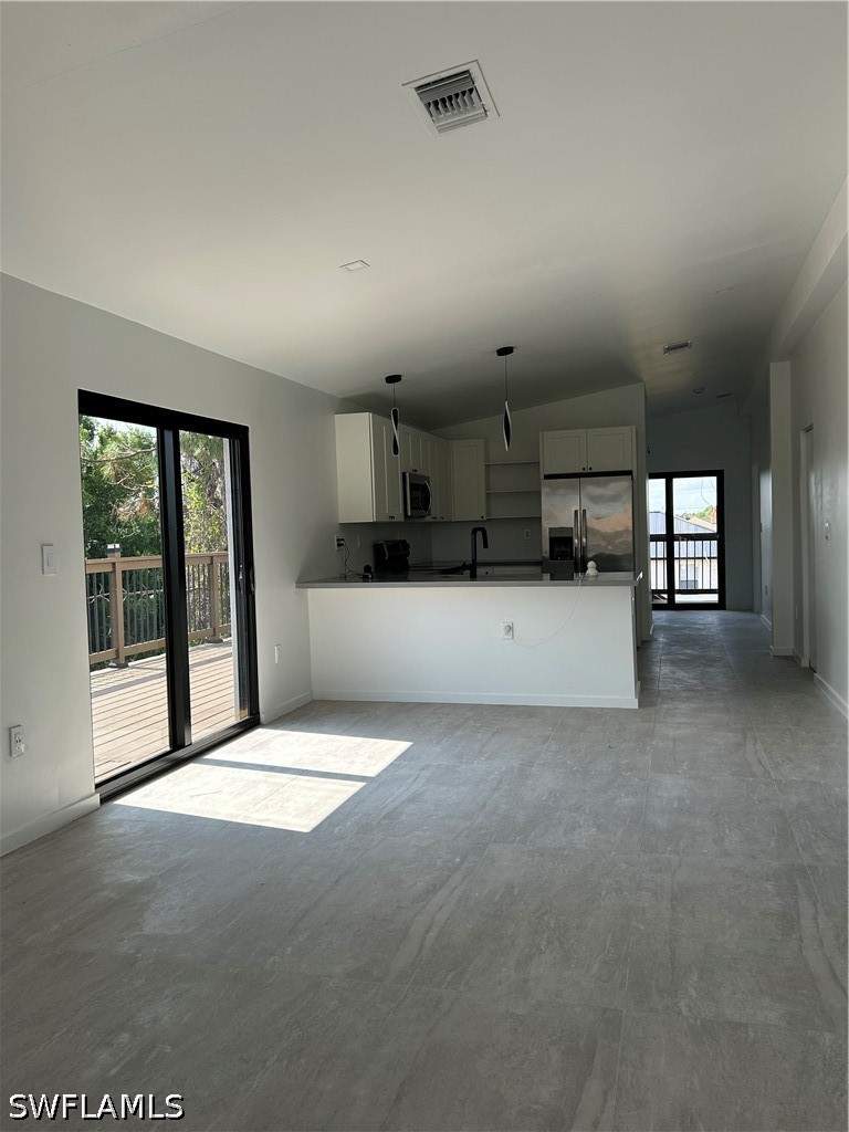 3 bedroom SingleFamilyResidence at 3710 10th St SW, Lehigh Acres, Lehigh Acres — photo 5