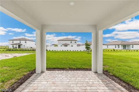 321 Lakeside Hideaway Ln, Lehigh Acres FL - photo 18 of 23