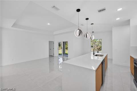 820 Dudley Ave S, Lehigh Acres FL - photo 13 of 32