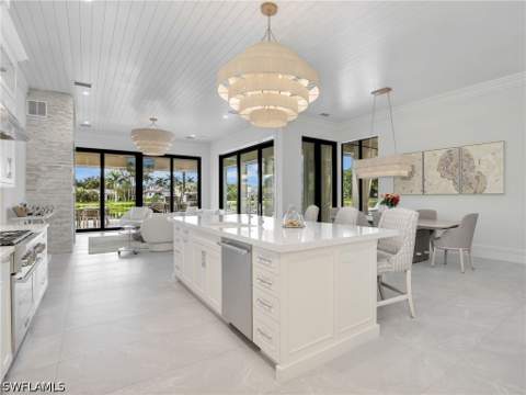 6536 Highcroft Dr, Naples FL - photo 12 of 43