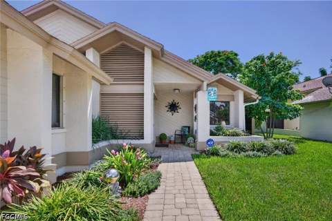 12543 Barrington Ct, Fort Myers FL - photo 6 of 50