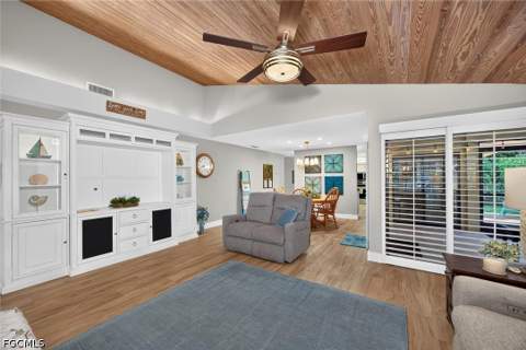 12543 Barrington Ct, Fort Myers FL - photo 9 of 50