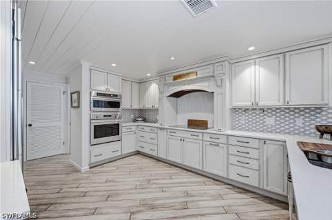3737 Crayton Rd, Naples FL - photo 8 of 42