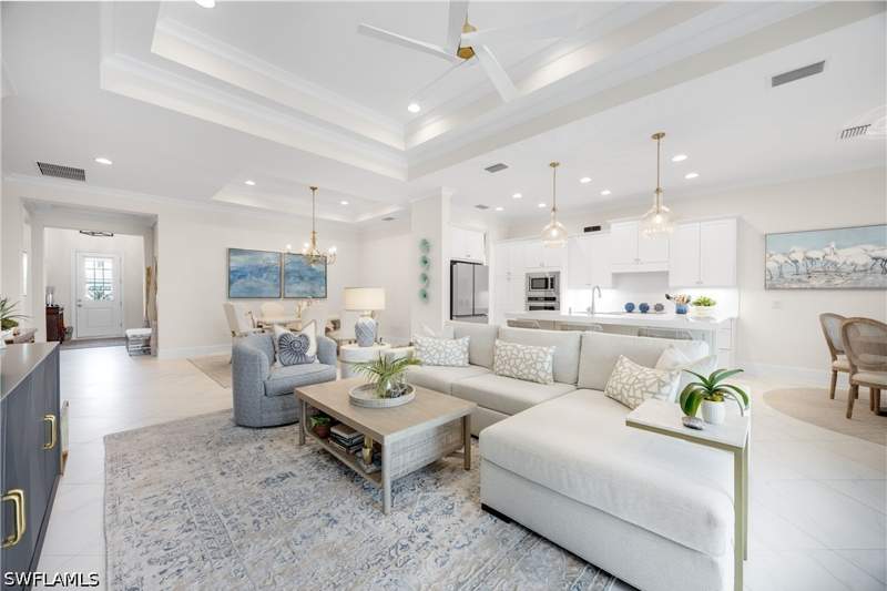 3 bedroom SingleFamilyResidence at 6472 Arriba Ave, Isles Of Collier Preserve, Naples — photo 4