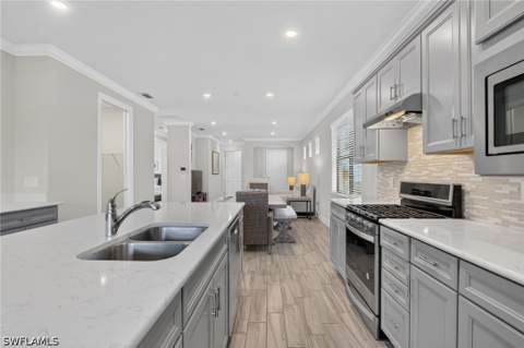 7237 Wilton Dr, Naples FL - photo 15 of 42