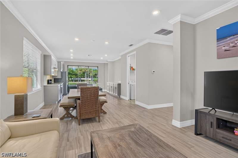 2 bedroom SingleFamilyResidence at 7237 Wilton Dr, Avery Square, Naples — photo 3