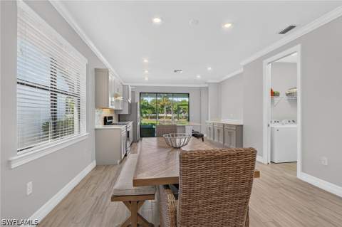 7237 Wilton Dr, Naples FL - photo 6 of 42