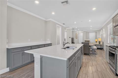 7237 Wilton Dr, Naples FL - photo 9 of 42