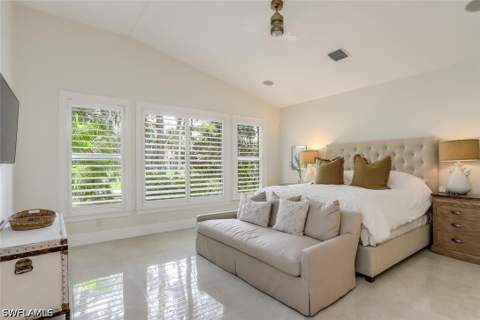 3137 Terramar Dr, Naples FL - photo 18 of 40