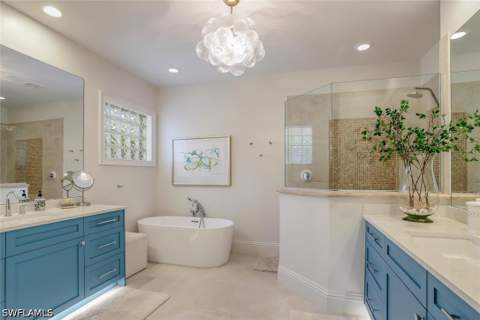 3137 Terramar Dr, Naples FL - photo 19 of 40