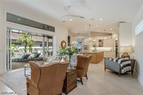 3137 Terramar Dr, Naples FL - photo 8 of 40