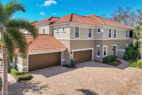 13034 Pennington Pl 202, Fort Myers FL - photo 7 of 37