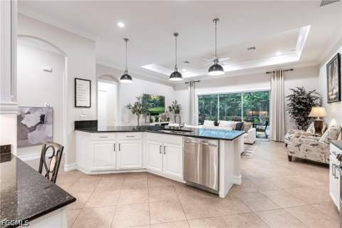 3971 Otter Bend Cir, Fort Myers FL - photo 16 of 45