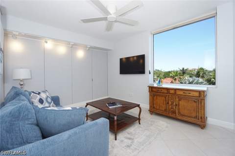7225 Pelican Bay Blvd 502, Naples FL - photo 12 of 27