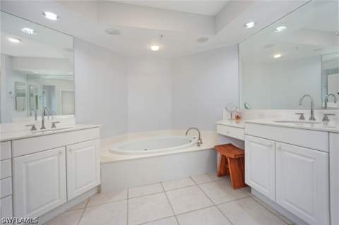 7225 Pelican Bay Blvd 502, Naples FL - photo 17 of 27