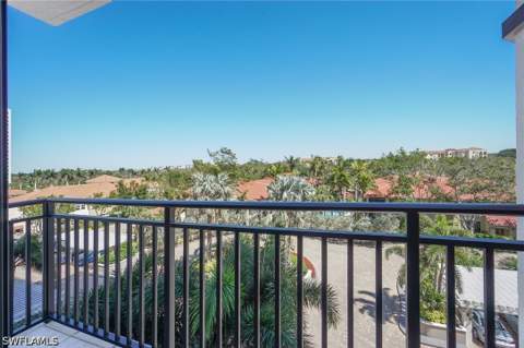 7225 Pelican Bay Blvd 502, Naples FL - photo 22 of 27