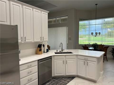 4991 Cerromar Dr, Naples FL - photo 11 of 19