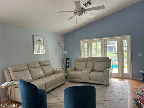 8439 Hollow Brook Cir, Naples FL - photo 10 of 22