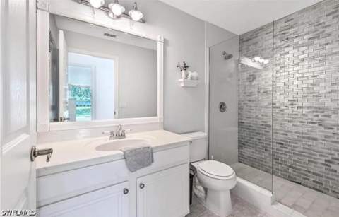 8439 Hollow Brook Cir, Naples FL - photo 16 of 22