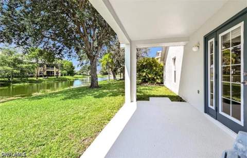 8439 Hollow Brook Cir, Naples FL - photo 18 of 22
