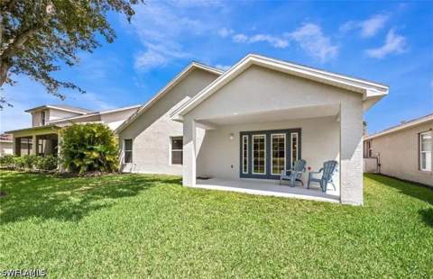 8439 Hollow Brook Cir, Naples FL - photo 20 of 22
