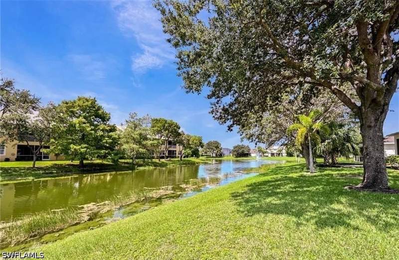 3 bedroom SingleFamilyResidence at 8439 Hollow Brook Cir, Pebblebrooke Lakes, Naples — photo 4