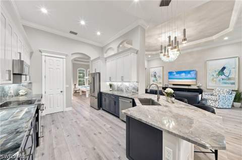 8806 Spinner Cove Ln, Naples FL - photo 11 of 50