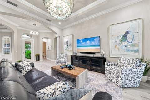 8806 Spinner Cove Ln, Naples FL - photo 6 of 50
