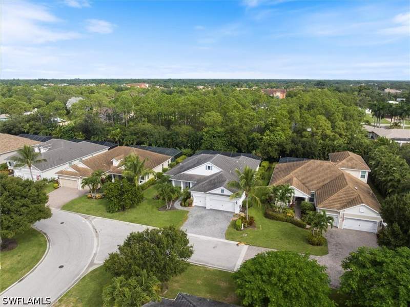 3 bedroom SingleFamilyResidence at 21551 Oaks Of Estero Cir S, Oaks Of Estero, Estero — photo 3