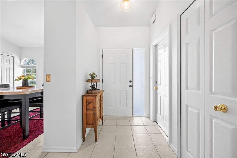3 bedroom SingleFamilyResidence at 570 22nd St NE, Golden Gate Estates, Naples — photo 4