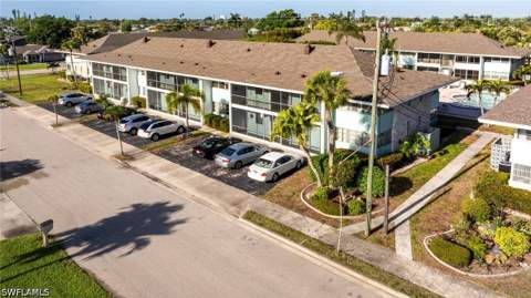 4216 SE 4th Pl 12, Cape Coral FL - photo 21 of 33